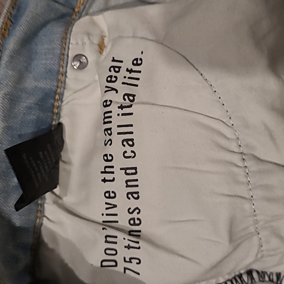 Great Condition Valabasas Stacked Jeans size 34 - Picture 8 of 10